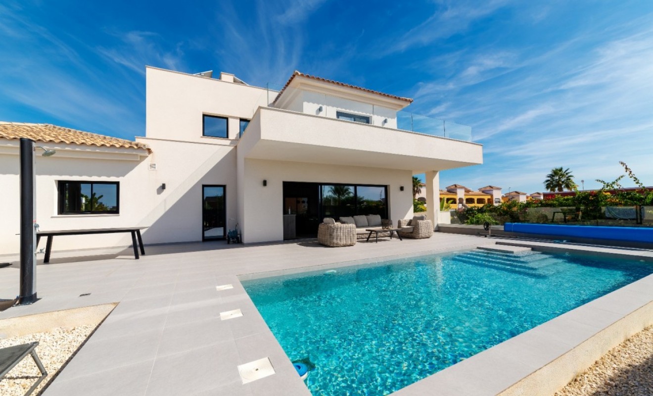 Revente - Villa - Los Montesinos