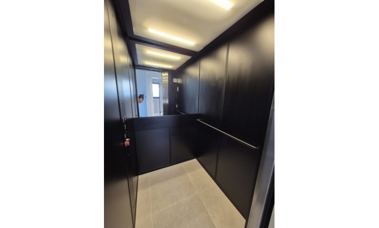 Revente - Villa - Los Montesinos