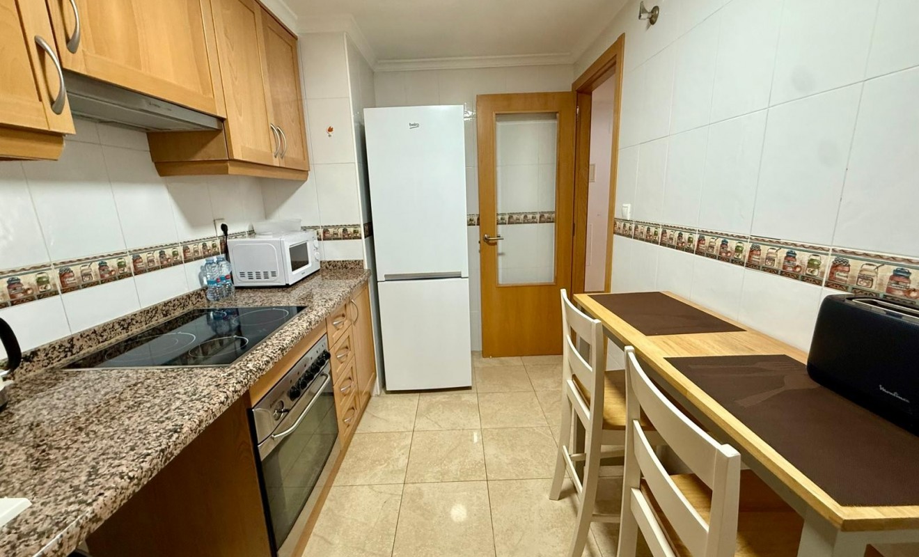 Wederverkoop - Apartment / flat - Denia - Center