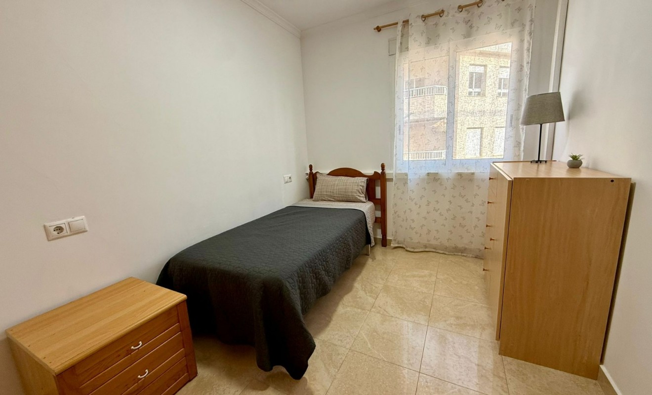 Wederverkoop - Apartment / flat - Denia - Center