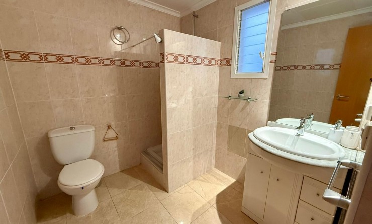 Wederverkoop - Apartment / flat - Denia - Center