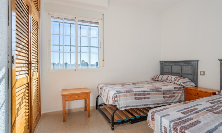 Sale - Detached villa - Torrevieja - Urbanización San Luis