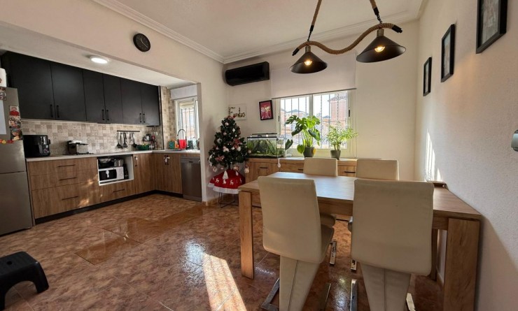 Sale - Semi-detached Villa - Torre de la Horadada