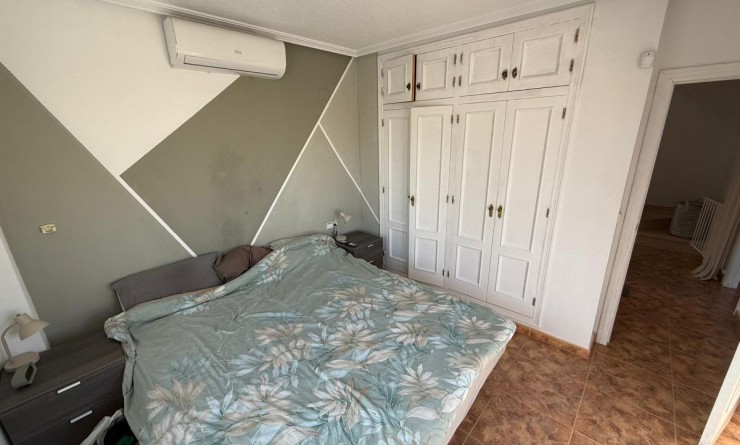 Sale - Semi-detached Villa - Torre de la Horadada