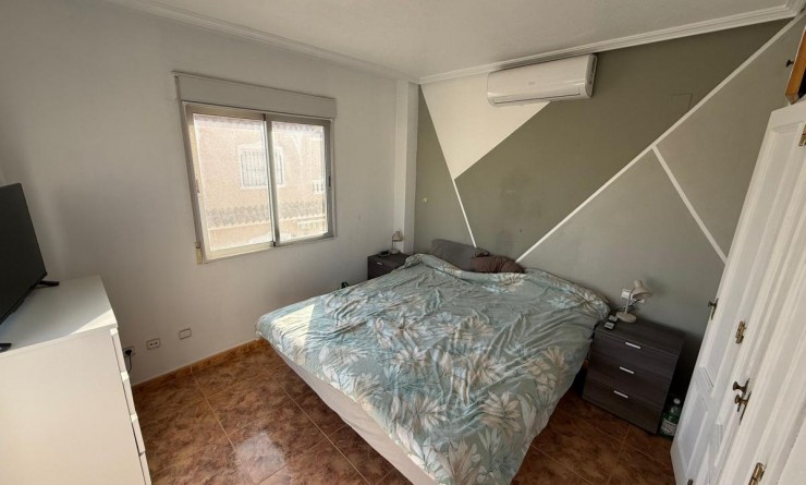 Sale - Semi-detached Villa - Torre de la Horadada