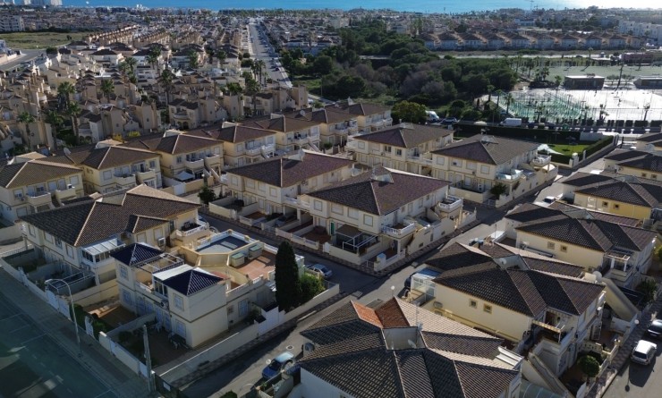 Sale - Bungalow - Orihuela Costa - Playa Flamenca