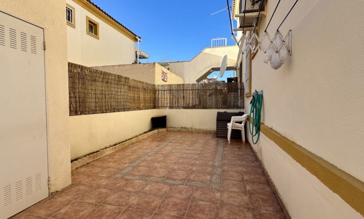 Sale - Bungalow - Orihuela Costa - Playa Flamenca