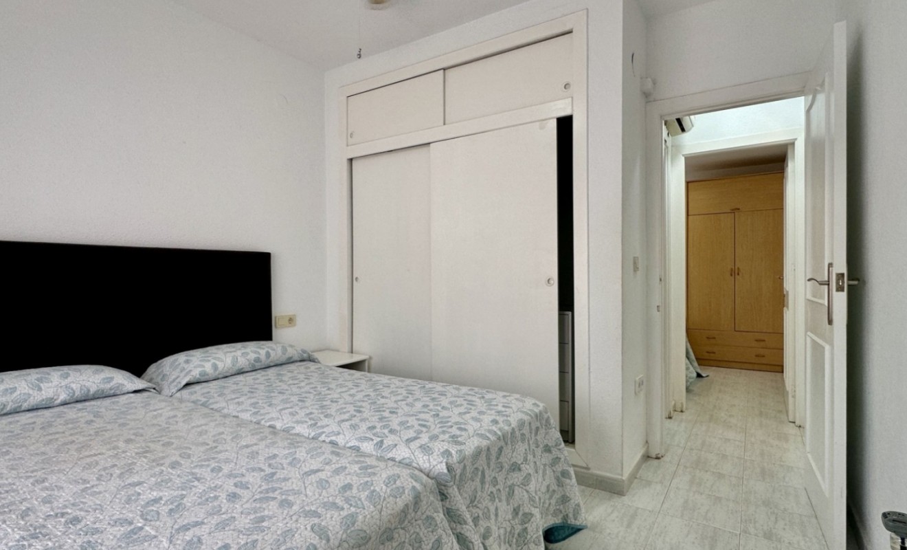 Sale - Bungalow - Orihuela Costa - Playa Flamenca