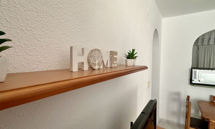 Sale - Bungalow - Orihuela Costa - Playa Flamenca