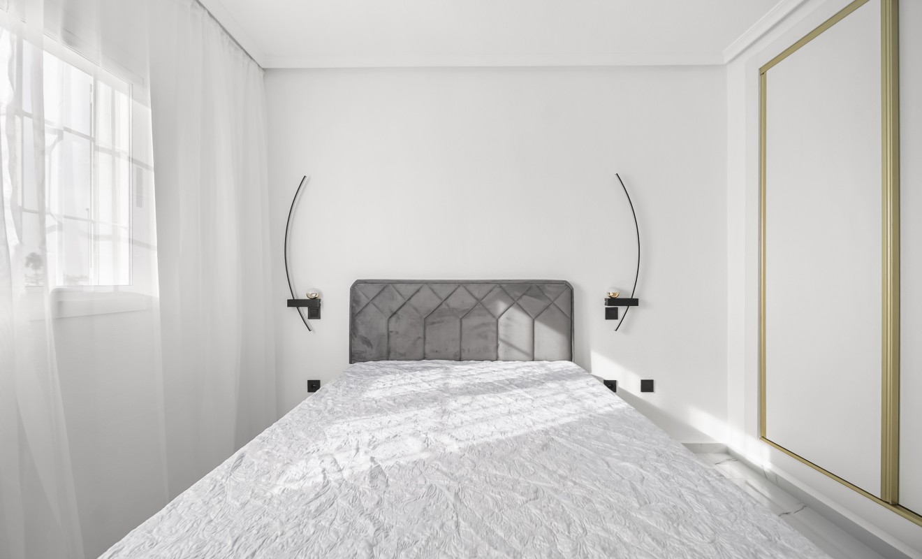 Sale - Apartamento - Orihuela Costa - Playa Flamenca