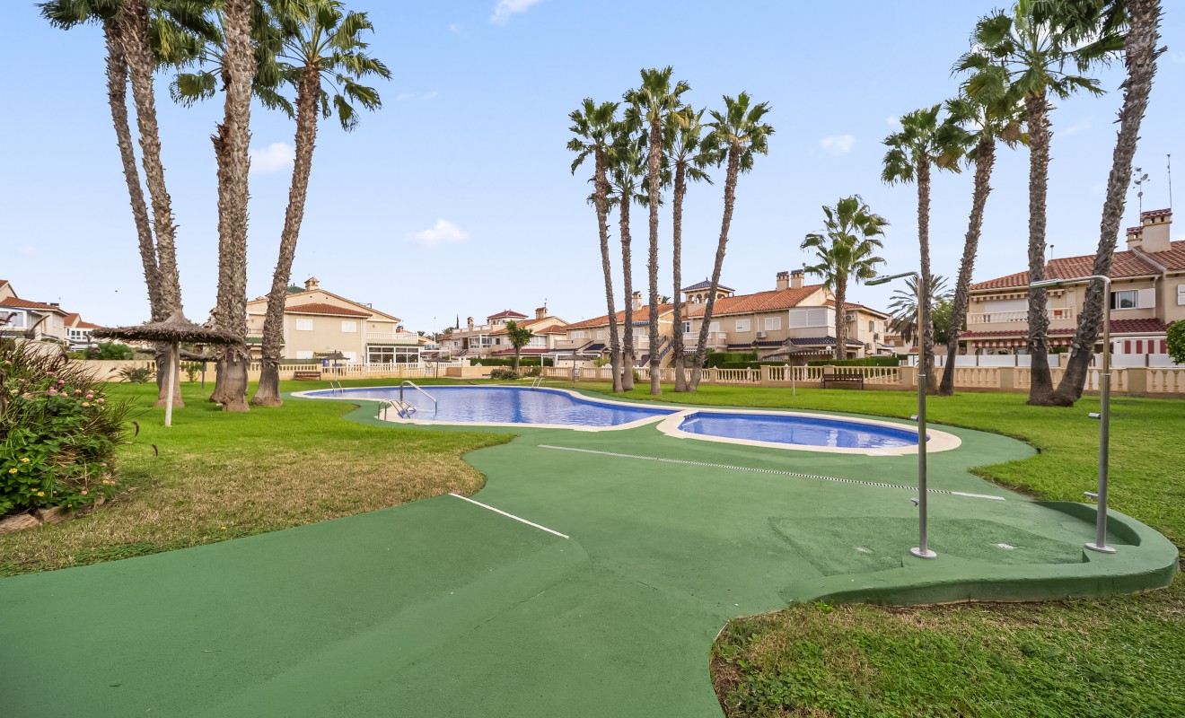 Sale - Apartamento - Orihuela Costa - Playa Flamenca