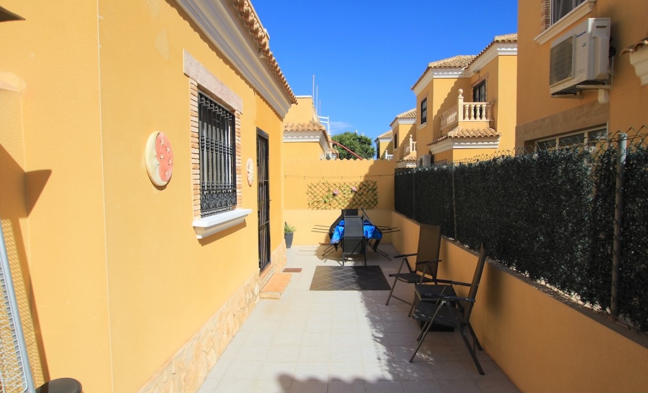 Revente - Villa - Guardamar - El Raso