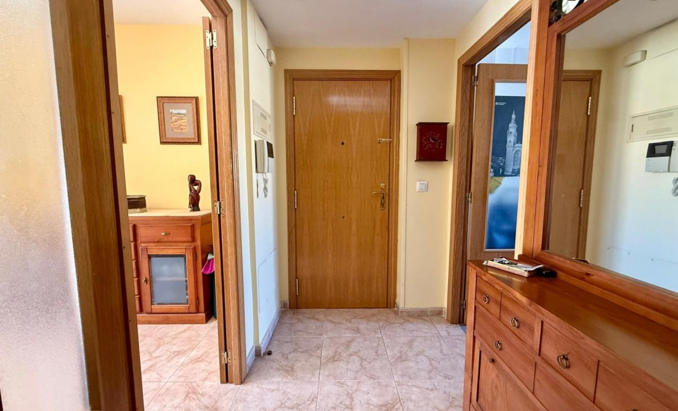 Revente - Apartment / flat - Denia - Center