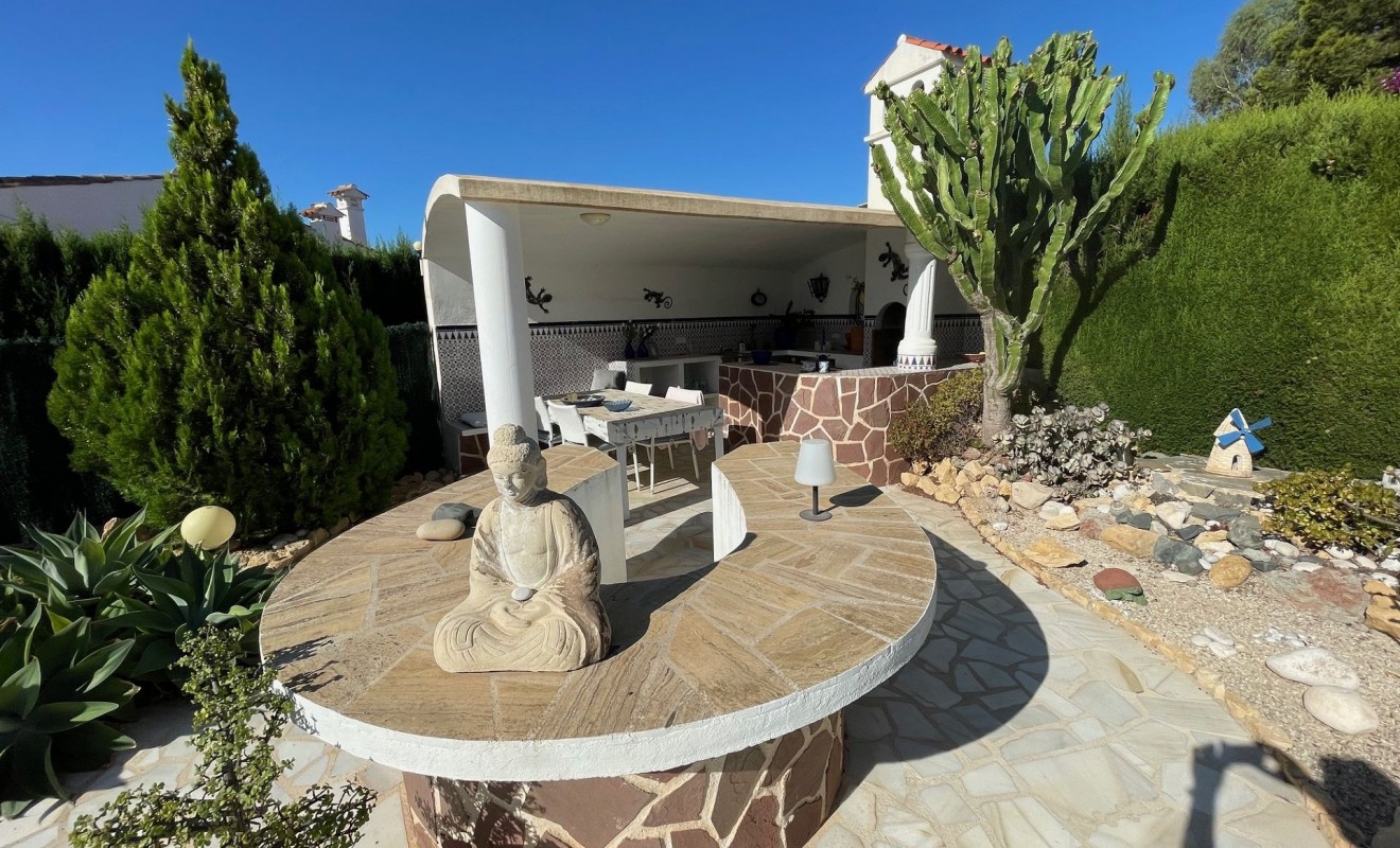 Wederverkoop - Detached villa - l'Alfas del Pi