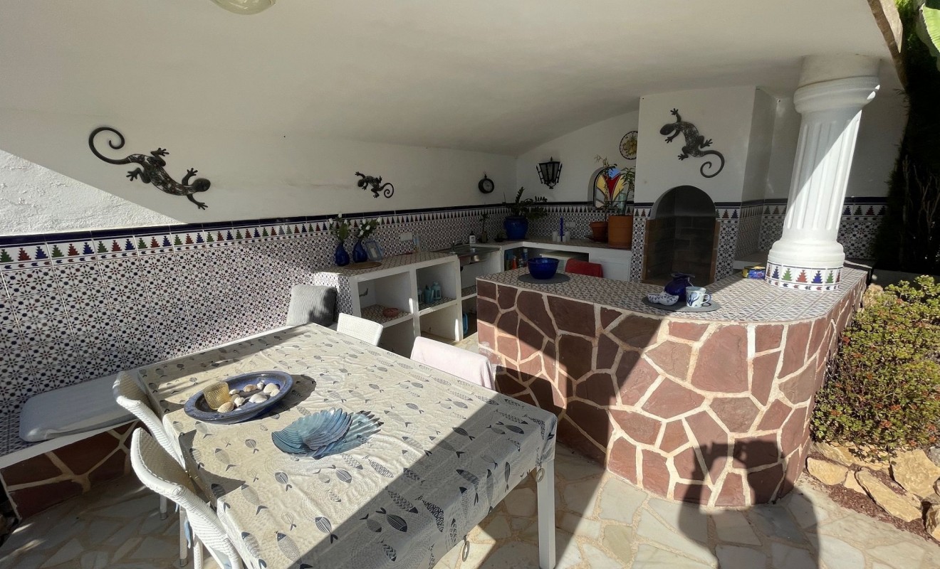 Wederverkoop - Detached villa - l'Alfas del Pi