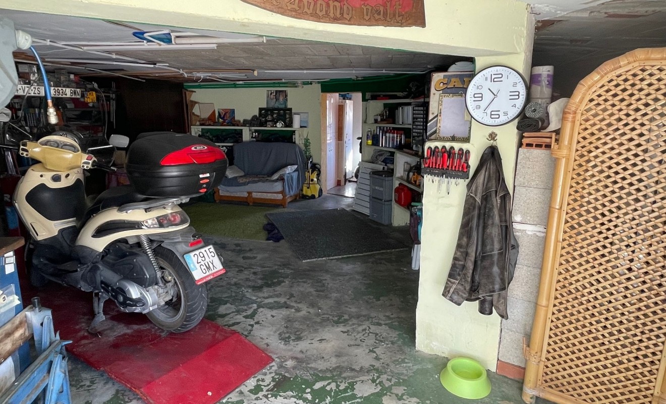 Wederverkoop - Detached villa - l'Alfas del Pi