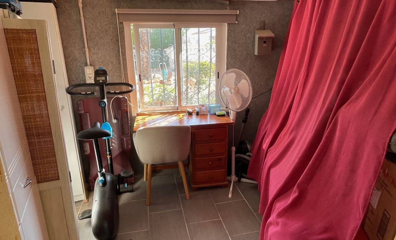 Wederverkoop - Detached villa - l'Alfas del Pi