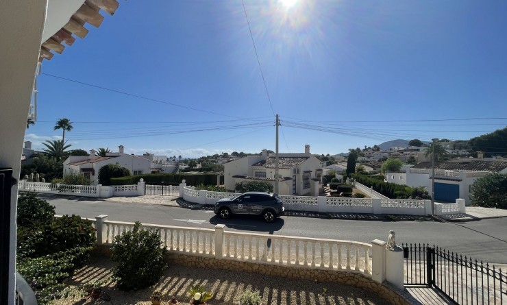 Wederverkoop - Detached villa - l'Alfas del Pi