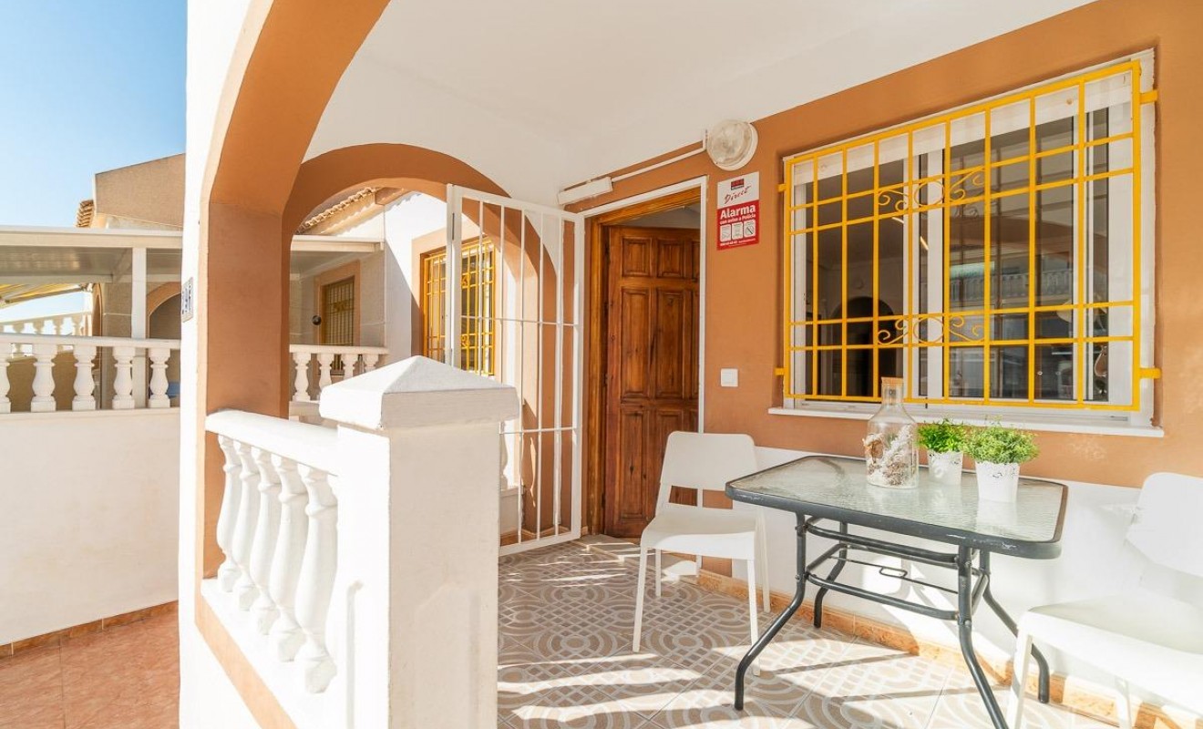 Wederverkoop - Rijwoning - Torrevieja - El limonar