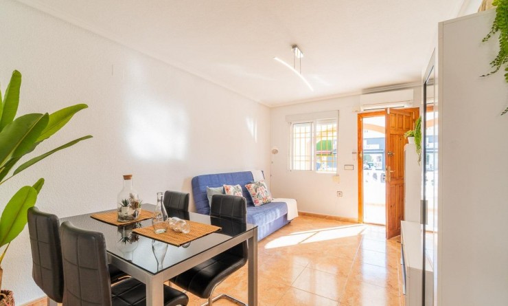 Wederverkoop - Rijwoning - Torrevieja - El limonar