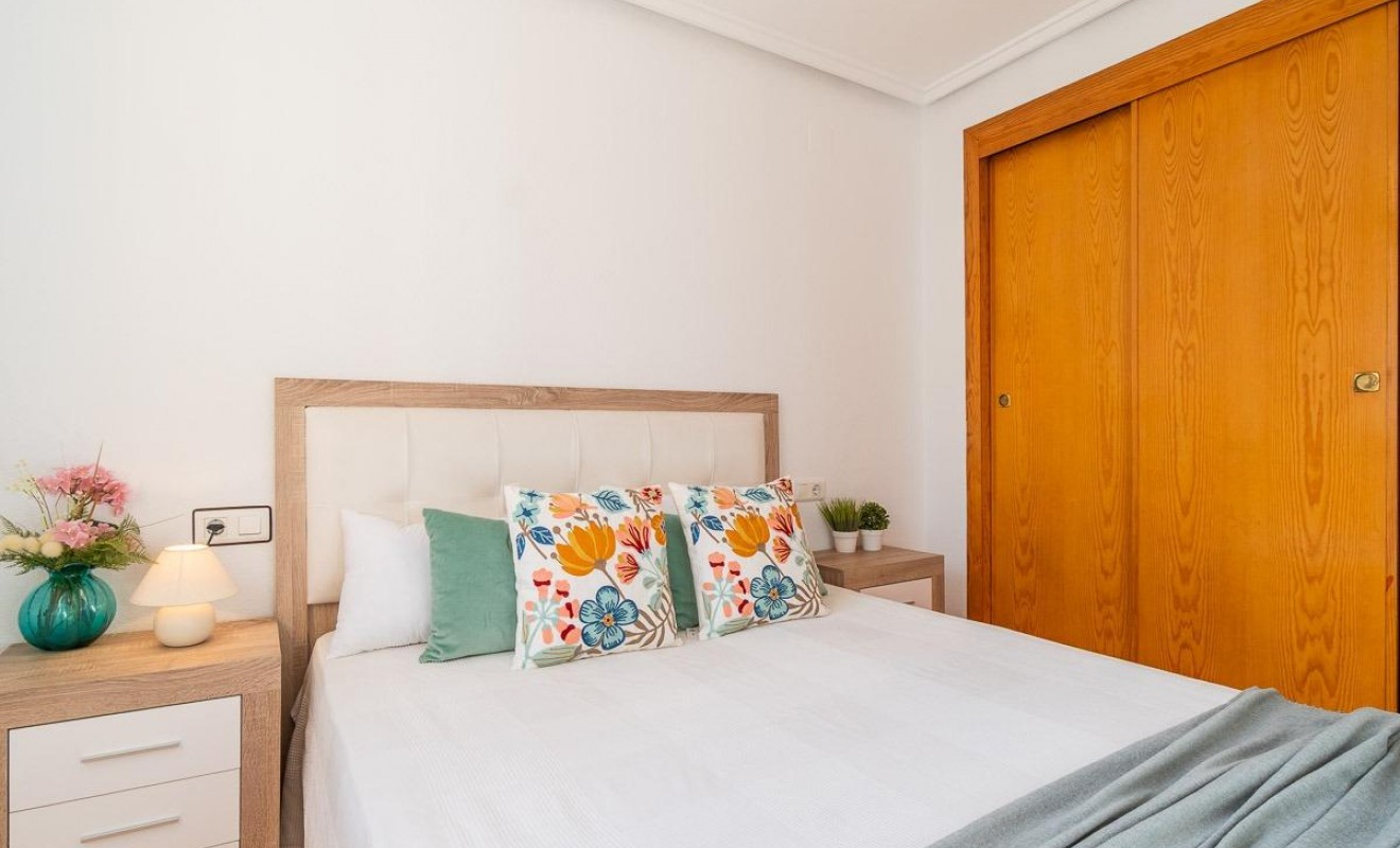 Wederverkoop - Rijwoning - Torrevieja - El limonar