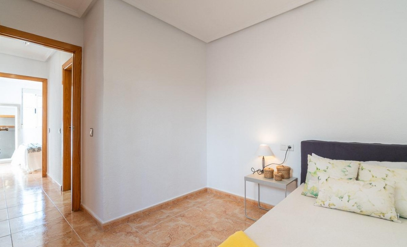 Wederverkoop - Rijwoning - Torrevieja - El limonar