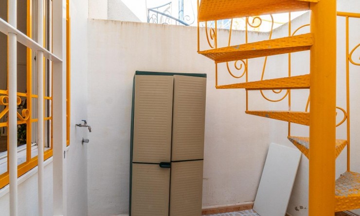 Wederverkoop - Rijwoning - Torrevieja - El limonar