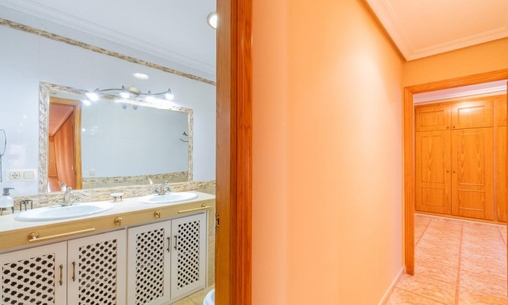 Wederverkoop - Appartement - Torrevieja - Centro