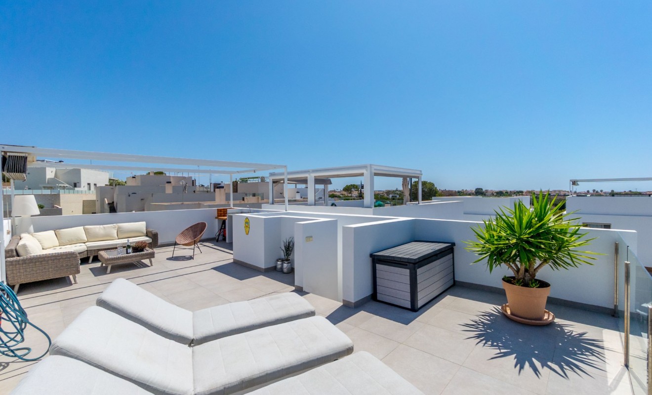 Sale - Villa - Orihuela Costa - Villamartín