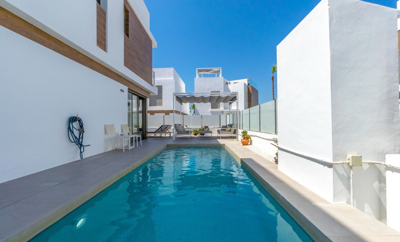 Sale - Villa - Orihuela Costa - Villamartín