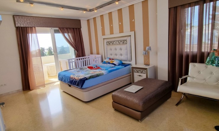 Wederverkoop - Villa - Torrevieja - La Mata