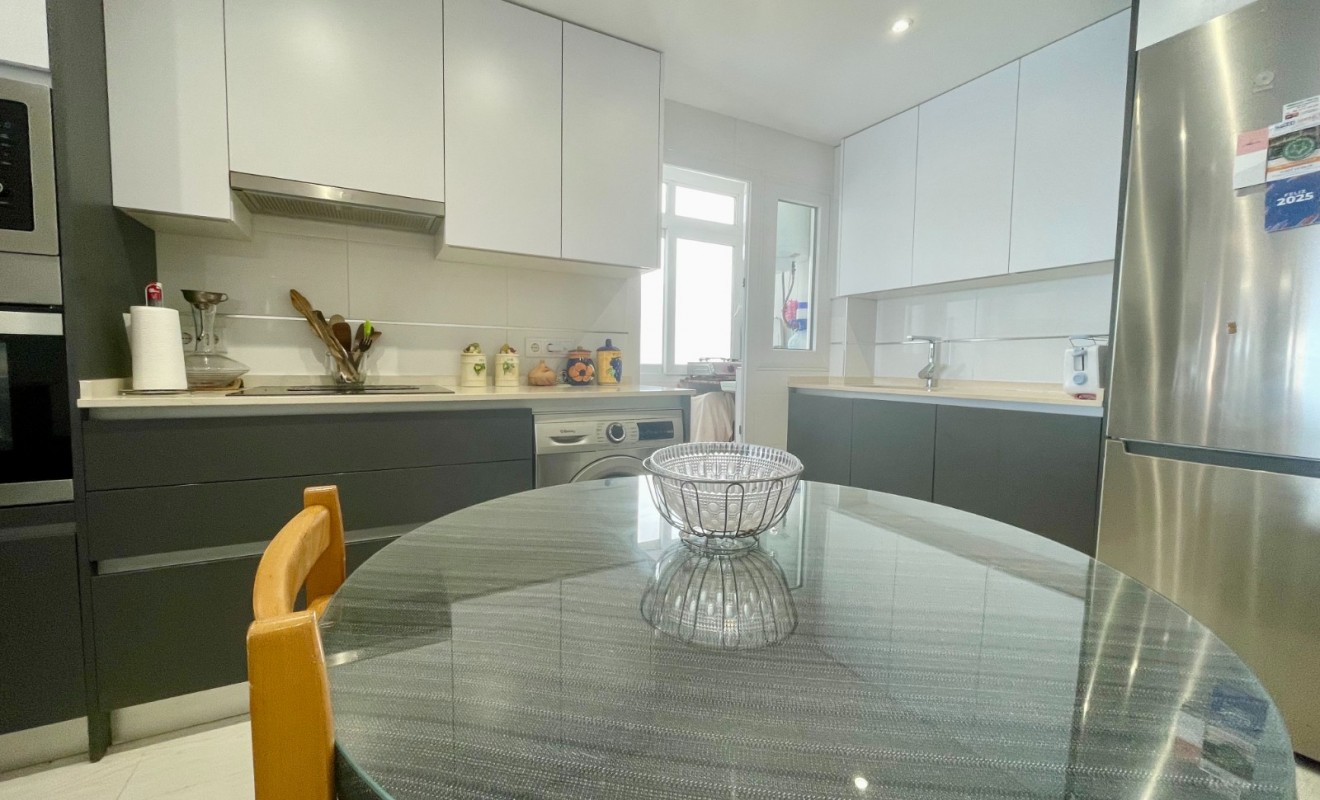 Sale - Apartment - Torrevieja - Playa del Cura