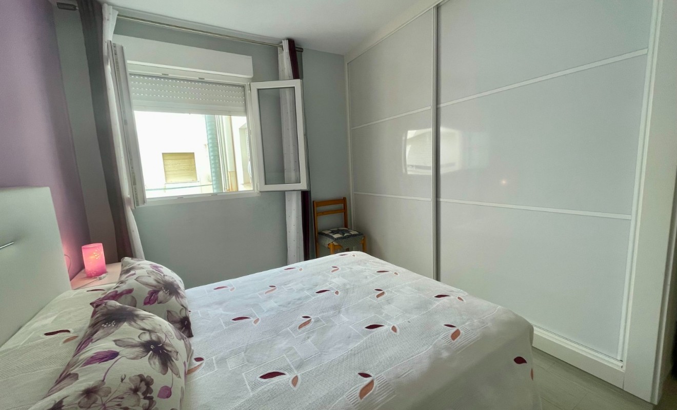 Sale - Apartment - Torrevieja - Playa del Cura