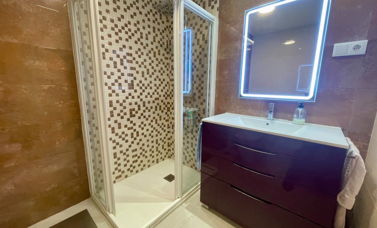 Sale - Apartment - Torrevieja - Playa del Cura