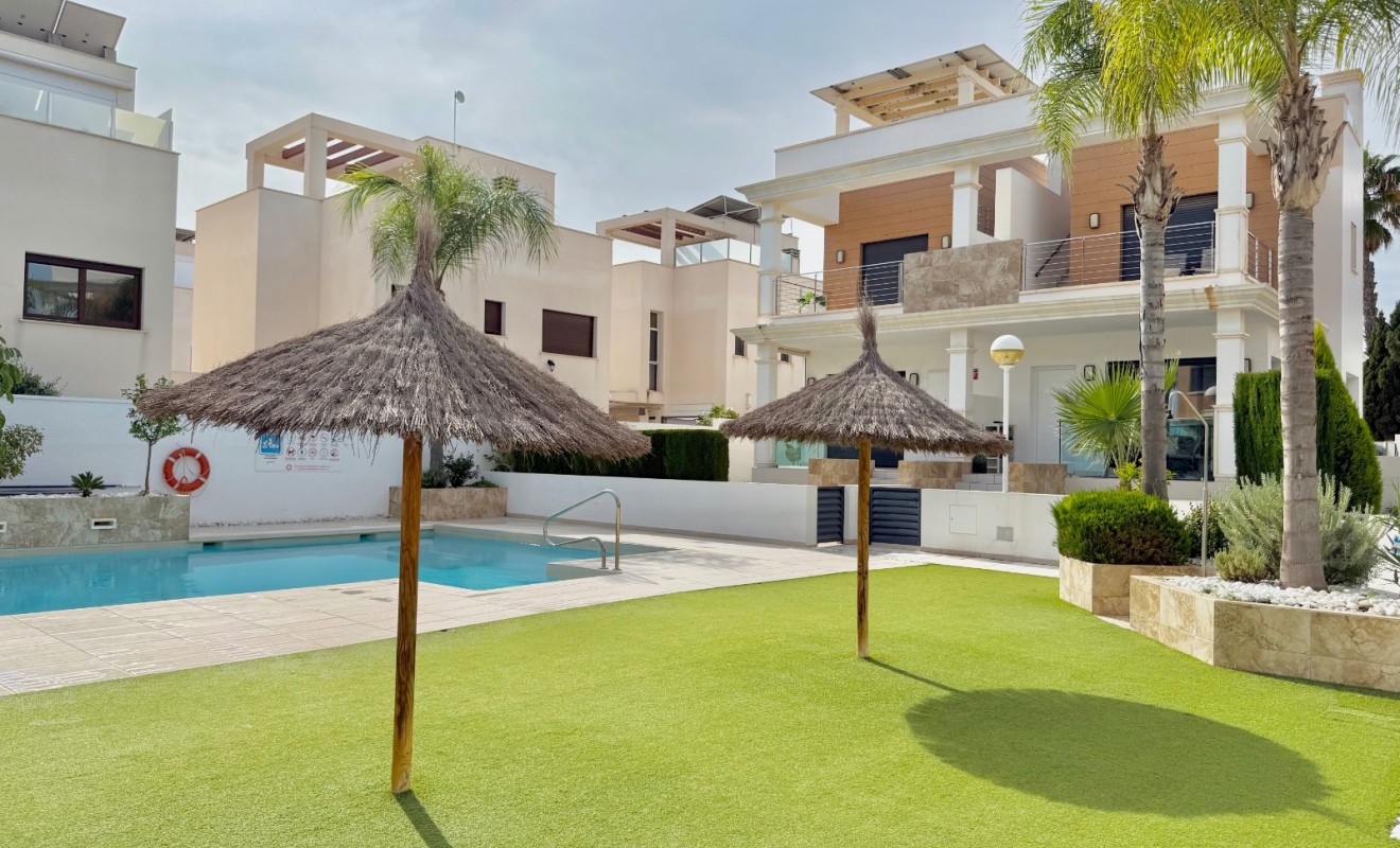 Sale - Townhouse - Ciudad Quesada/Rojales - Lo Marabu