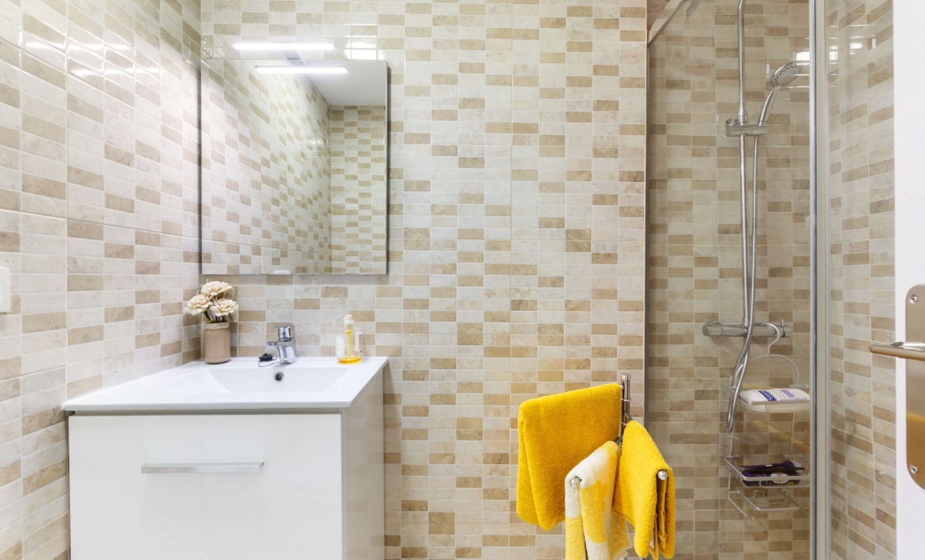 Sale - Apartment - Torrevieja - Centro