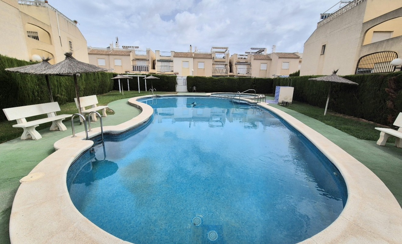 Sale - Apartment - Torrevieia - La Siesta