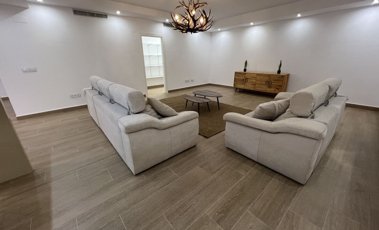 Sale - Villa - San Miguel de Salinas - Costa Blanca Sur