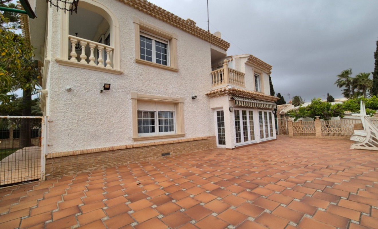Wederverkoop - detached_house - Orihuela - Costa Blanca Sur