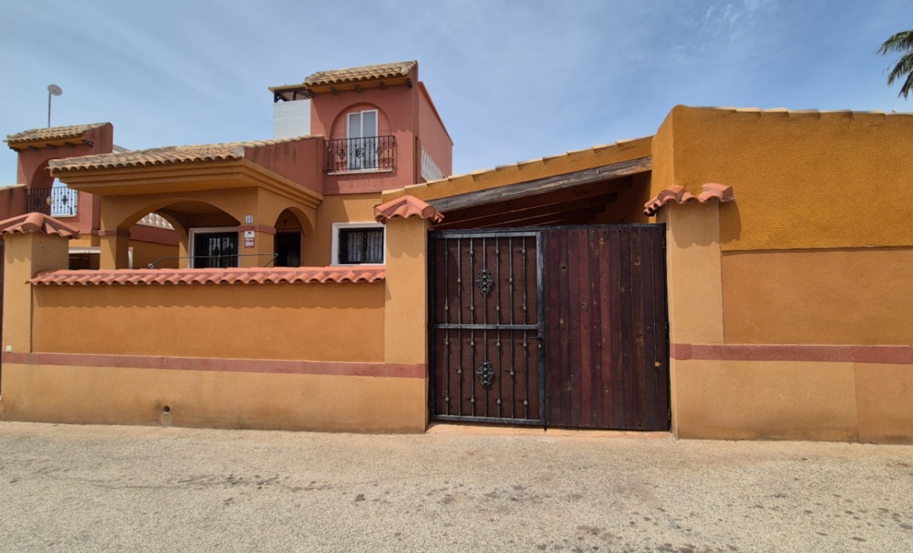 Wederverkoop - detached_house - Torrevieja - Costa Blanca Sur