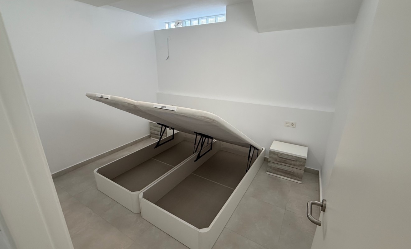 Sale - Semi Detached Villa - Orihuela - Costa Blanca Sur