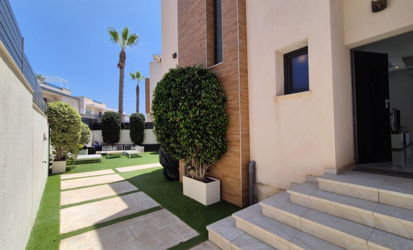 Wederverkoop - Villa - Torrevieja - Costa Blanca Sur