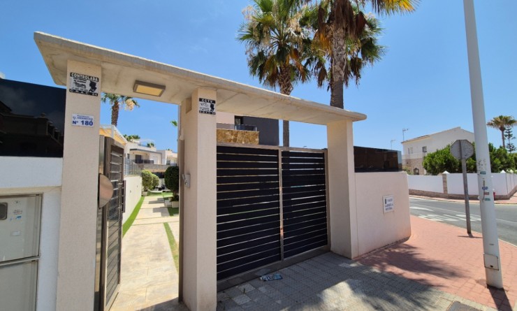 Wederverkoop - Villa - Torrevieja - Costa Blanca Sur