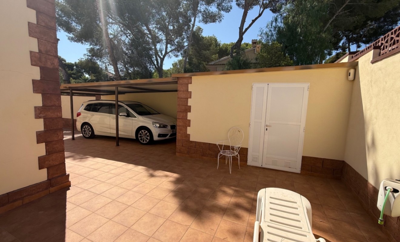 Wederverkoop - detached_house - Torrevieja - Costa Blanca Sur