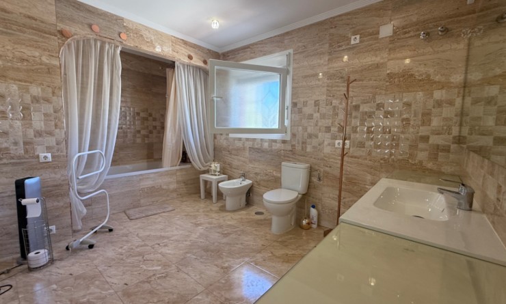 Wederverkoop - detached_house - Torrevieja - Costa Blanca Sur