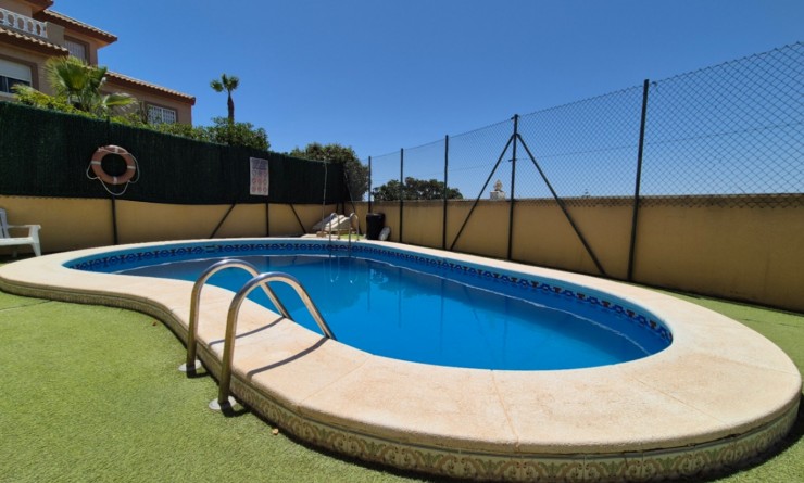 Wederverkoop - town_house - Torrevieja - Costa Blanca Sur