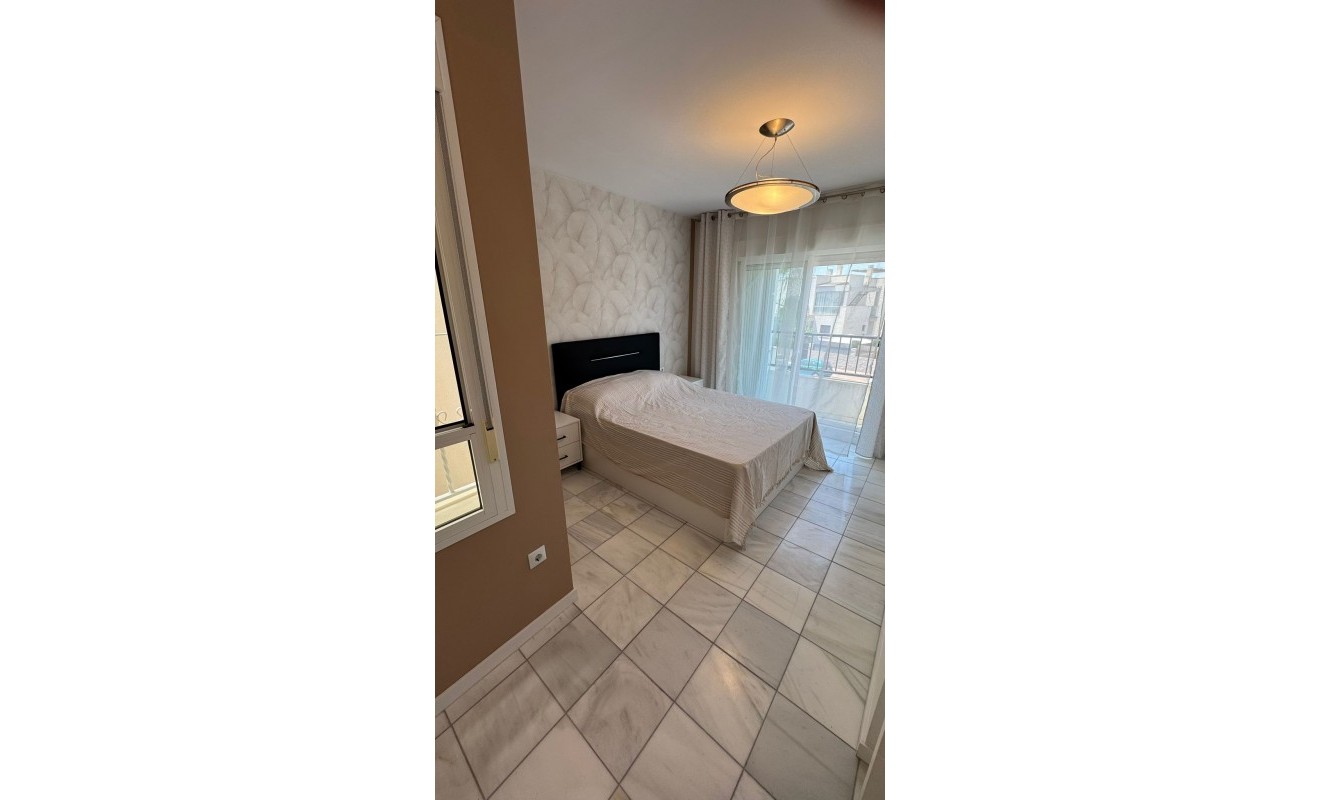 Sale - semi_detached_house - Torrevieja - Costa Blanca Sur