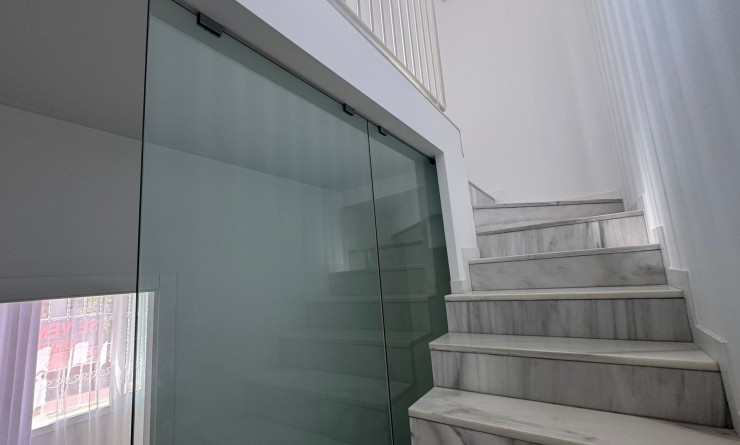 Sale - semi_detached_house - Torrevieja - Costa Blanca Sur