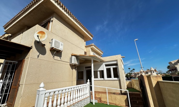 Wederverkoop - Bungalow - Orihuela - Costa Blanca Sur