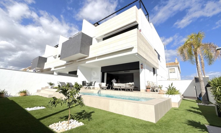 Sale - Apartment - Pilar de la Horadada - Costa Blanca Sur